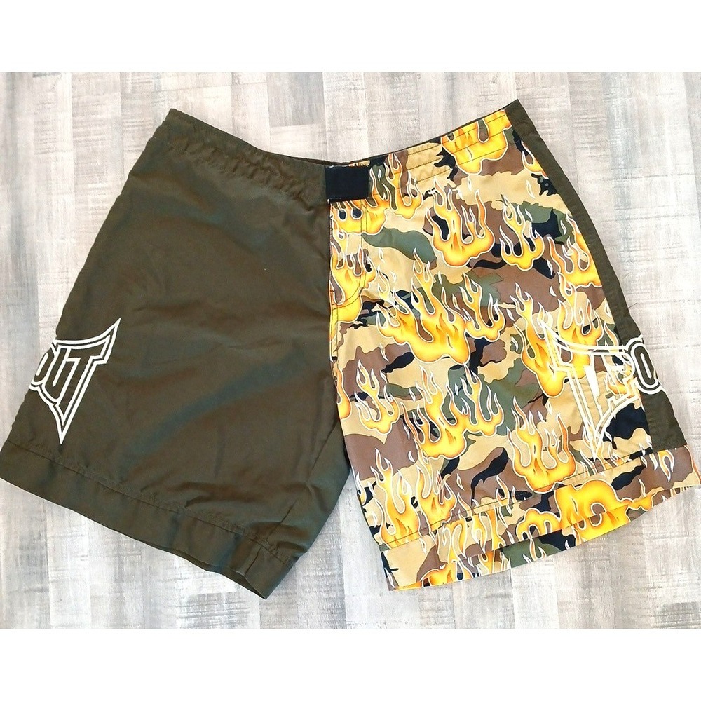Tapout Mens Size 38 Red Flames MMA Jiu-jitsu Board Shorts